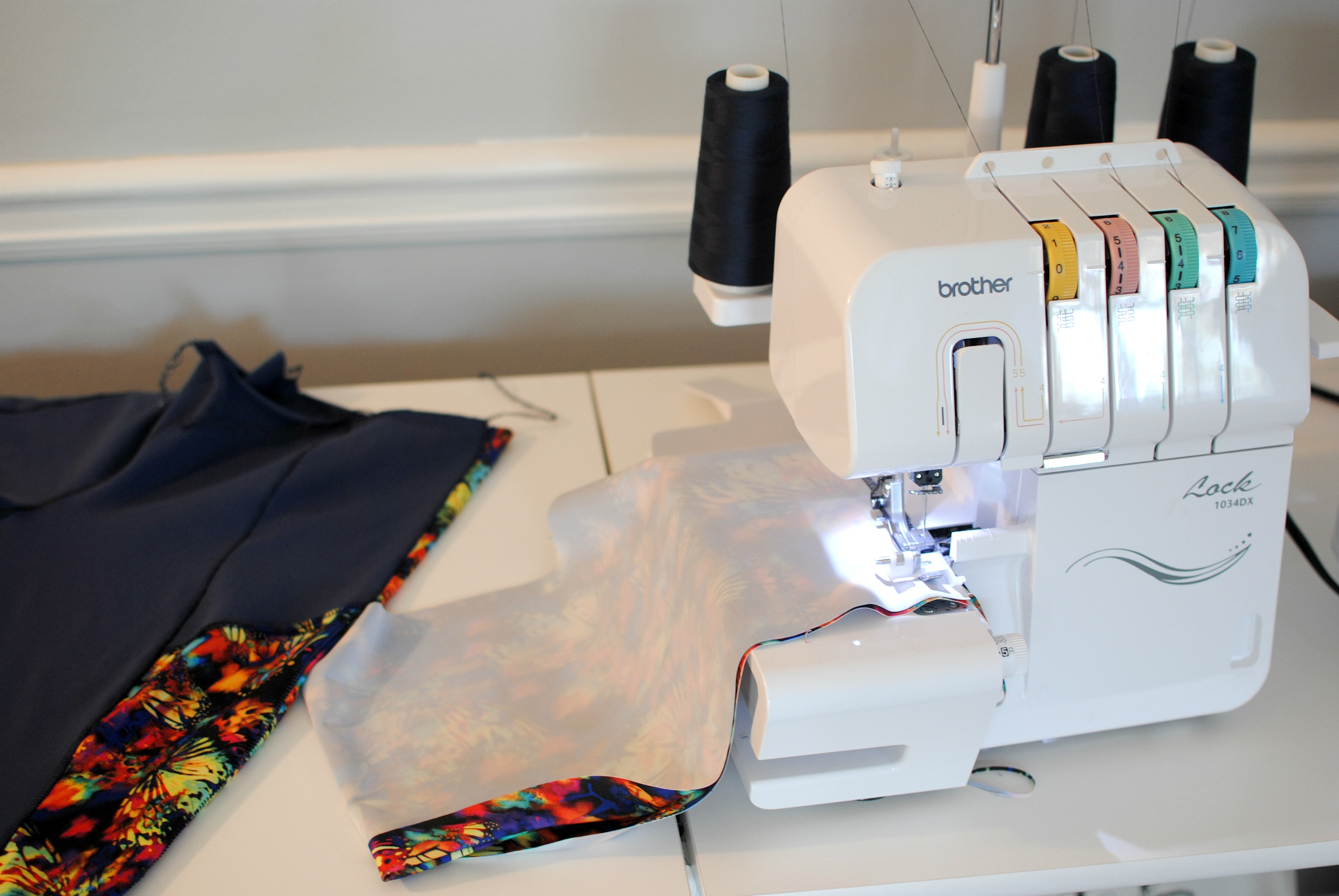 Sewing With A Serger Tips For Sewing Athletic Wear Learn Tips And Trick